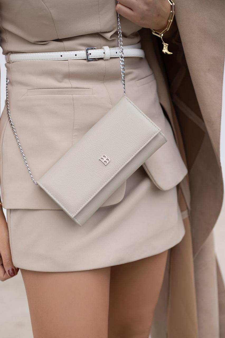 ALAIA CON CADENA