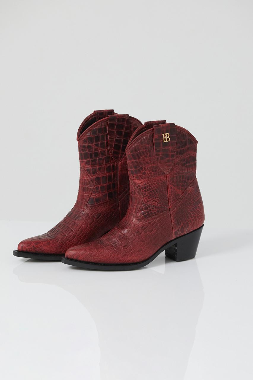 TEXTURED BOOT