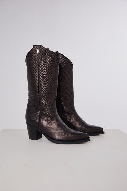 ELE BOOTS