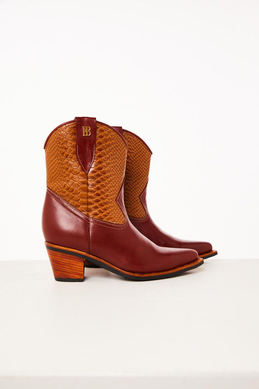 ARIA BOTIN